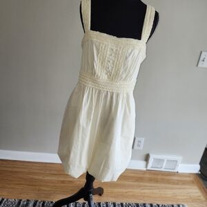 BCBG Cream Sleeveless Dress with Balloon style hem/botton